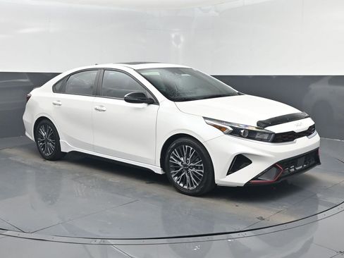 Used 2023 Kia Forte GT-Line w/ GT-Line Premium Package image 1