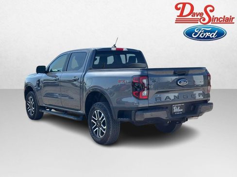 Used 2024 Ford Ranger Lariat w/ FX4 Off-Road Package AWD/4WD image 9