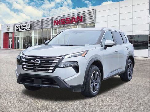 Certified 2024 Nissan Rogue SV image 8