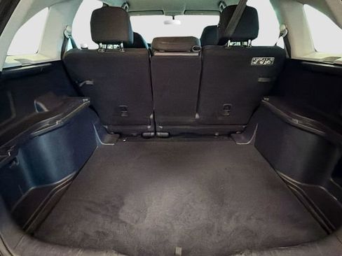 Used 2011 Honda CR-V LX image 18