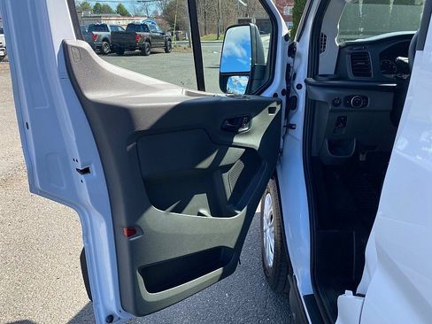 Used 2023 Ford Transit 350 XLT RWD image 23