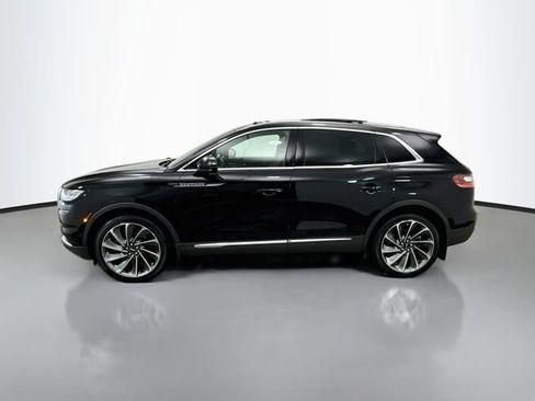 Used 2022 Lincoln Nautilus Reserve w/ Equipment Group 202A AWD/4WD image 4