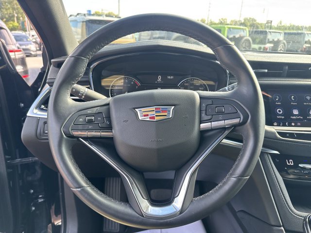 Used 2024 Cadillac XT6 Luxury FWD image 15