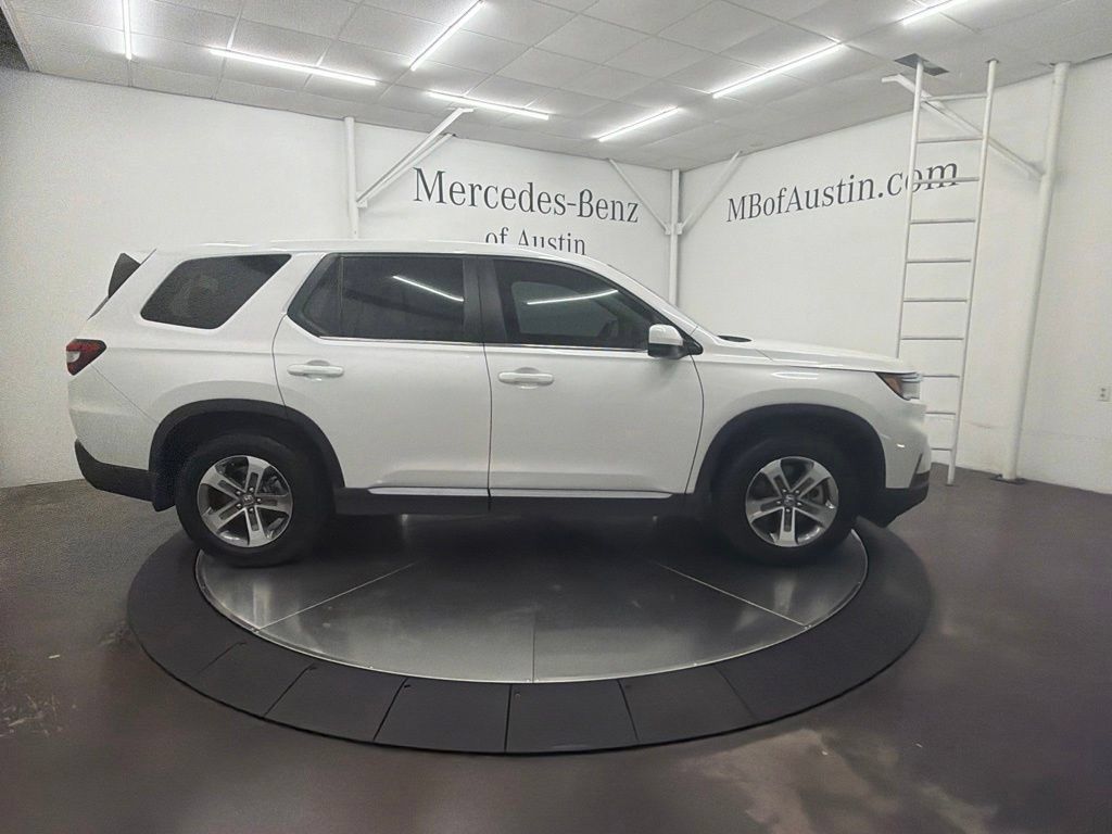 Used 2024 Honda Pilot EX-L image 9