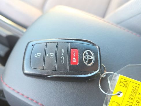Used 2024 Toyota Corolla SE FWD image 27
