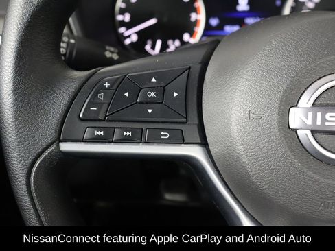 Used 2025 Nissan Altima 2.5 SV image 8