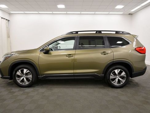 Used 2025 Subaru Ascent Premium AWD/4WD image 4