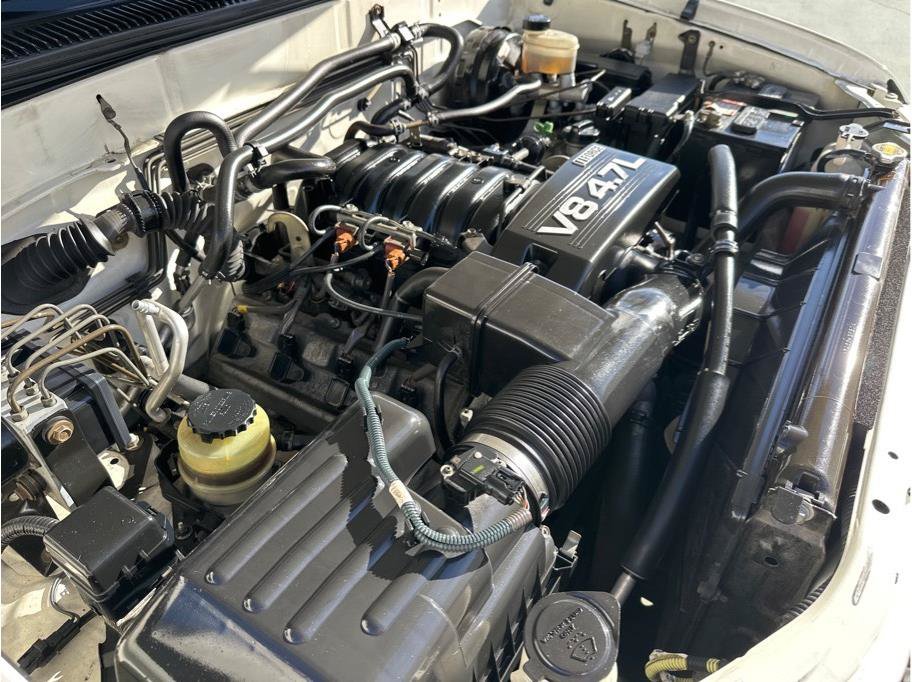 Used 2005 Toyota Sequoia SR5 RWD image 29