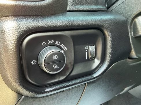 Used 2026 RAM 2500 Big Horn AWD/4WD image 28