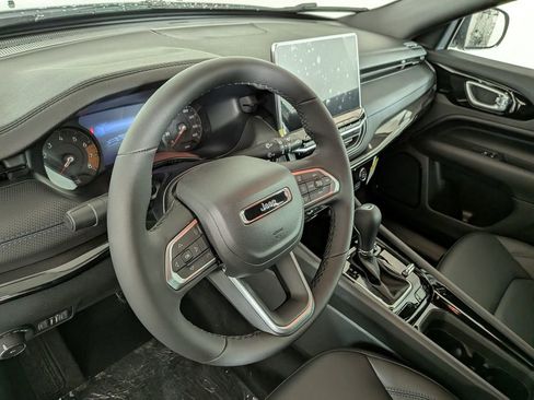 New 2026 Jeep Compass Limited AWD/4WD image 19