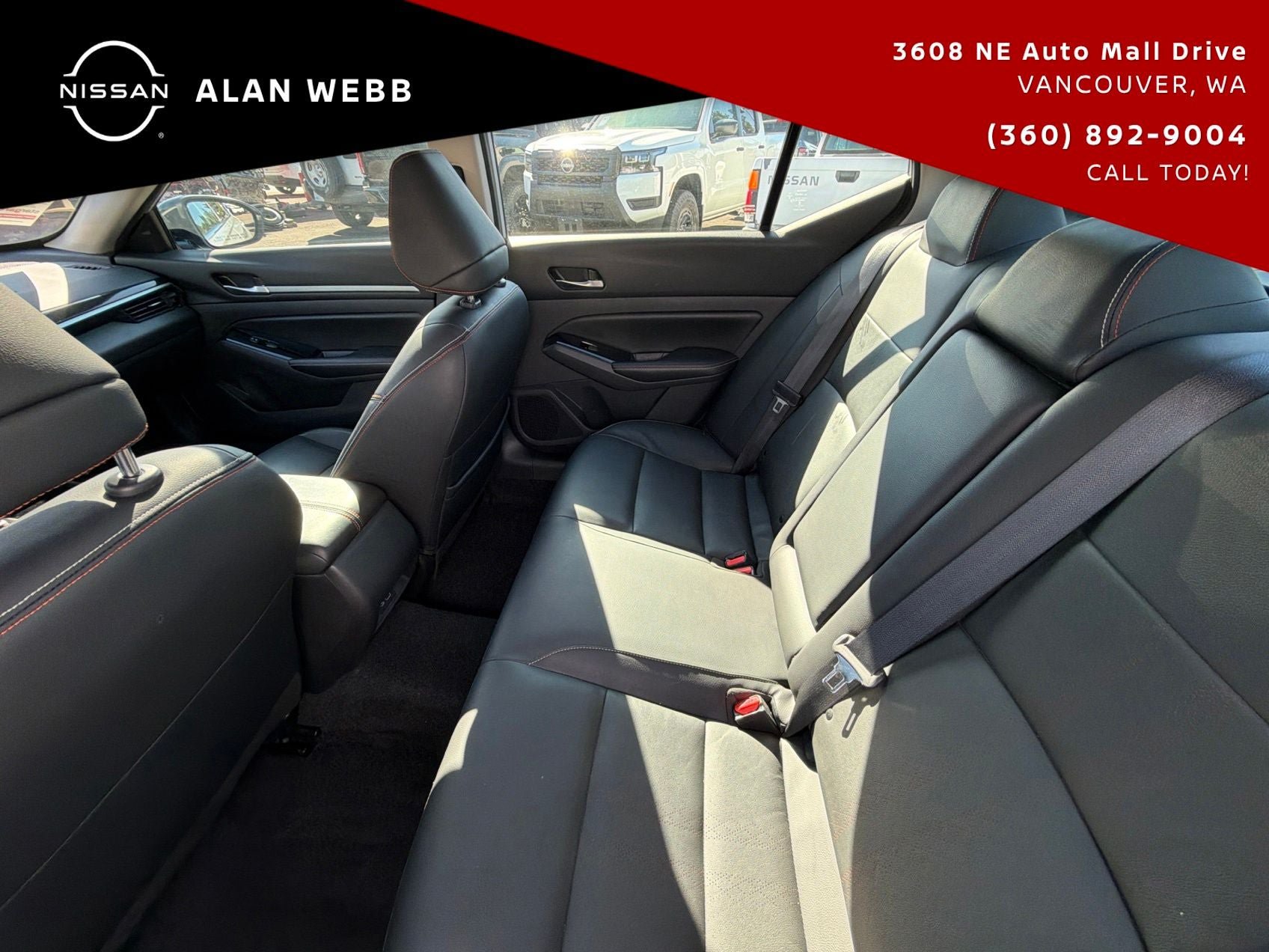 Used 2024 Nissan Altima 2.5 SR w/ SR Premium Package FWD image 27