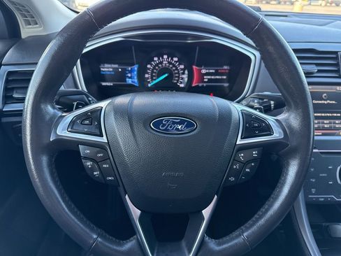 Used 2014 Ford Fusion Titanium image 11