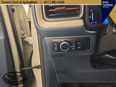 Certified 2025 Ford Maverick Lariat AWD/4WD image 32