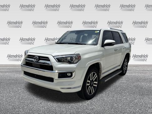 Used 2023 Toyota 4Runner Limited AWD/4WD image 5