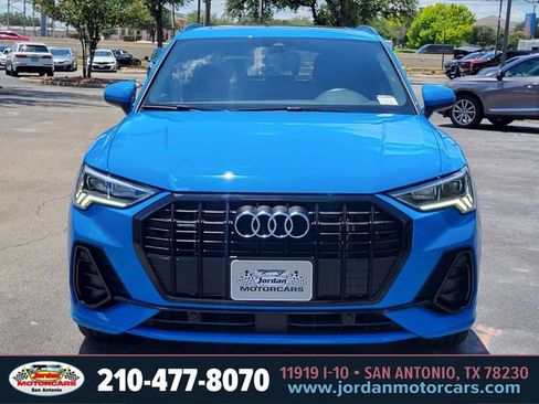 Used 2023 Audi Q3 2.0T Premium w/ Black Optic Sport Package AWD/4WD image 8