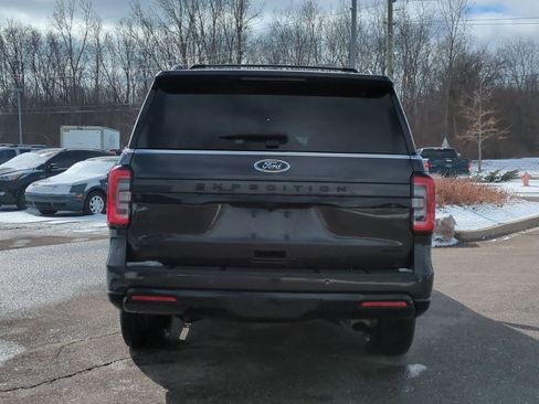 Used 2023 Ford Expedition Max Limited image 7