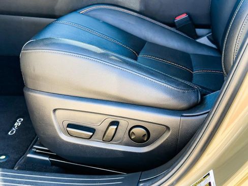 Used 2024 MAZDA CX-50 2.5 Turbo w/ Premium Plus Pkg image 15