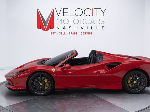 Used 2022 Ferrari F8 Tributo image 17