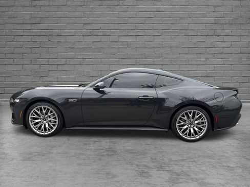Used 2024 Ford Mustang GT Premium RWD image 4