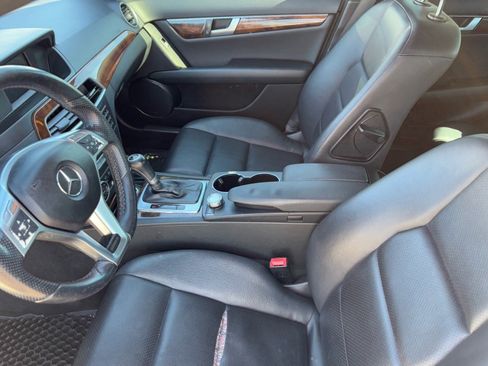 Used 2014 Mercedes-Benz C 250 C 250 image 17