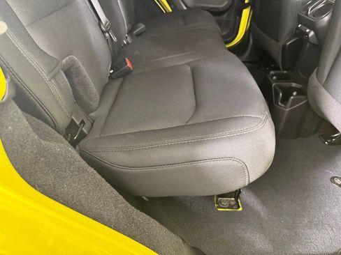 Used 2022 Jeep Wrangler Unlimited Sport AWD/4WD image 27
