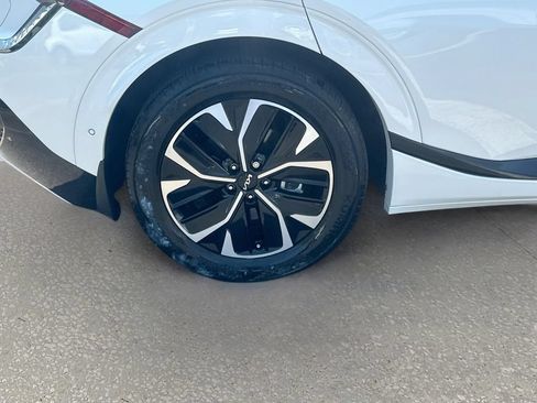 Certified 2023 Kia EV6 GT-Line w/ GT-Line Suede Seat Package RWD image 32