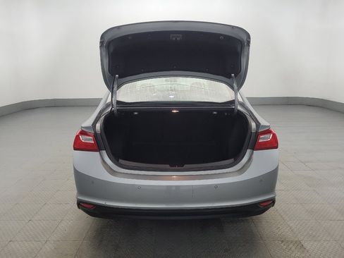 Used 2024 Chevrolet Malibu LT image 29