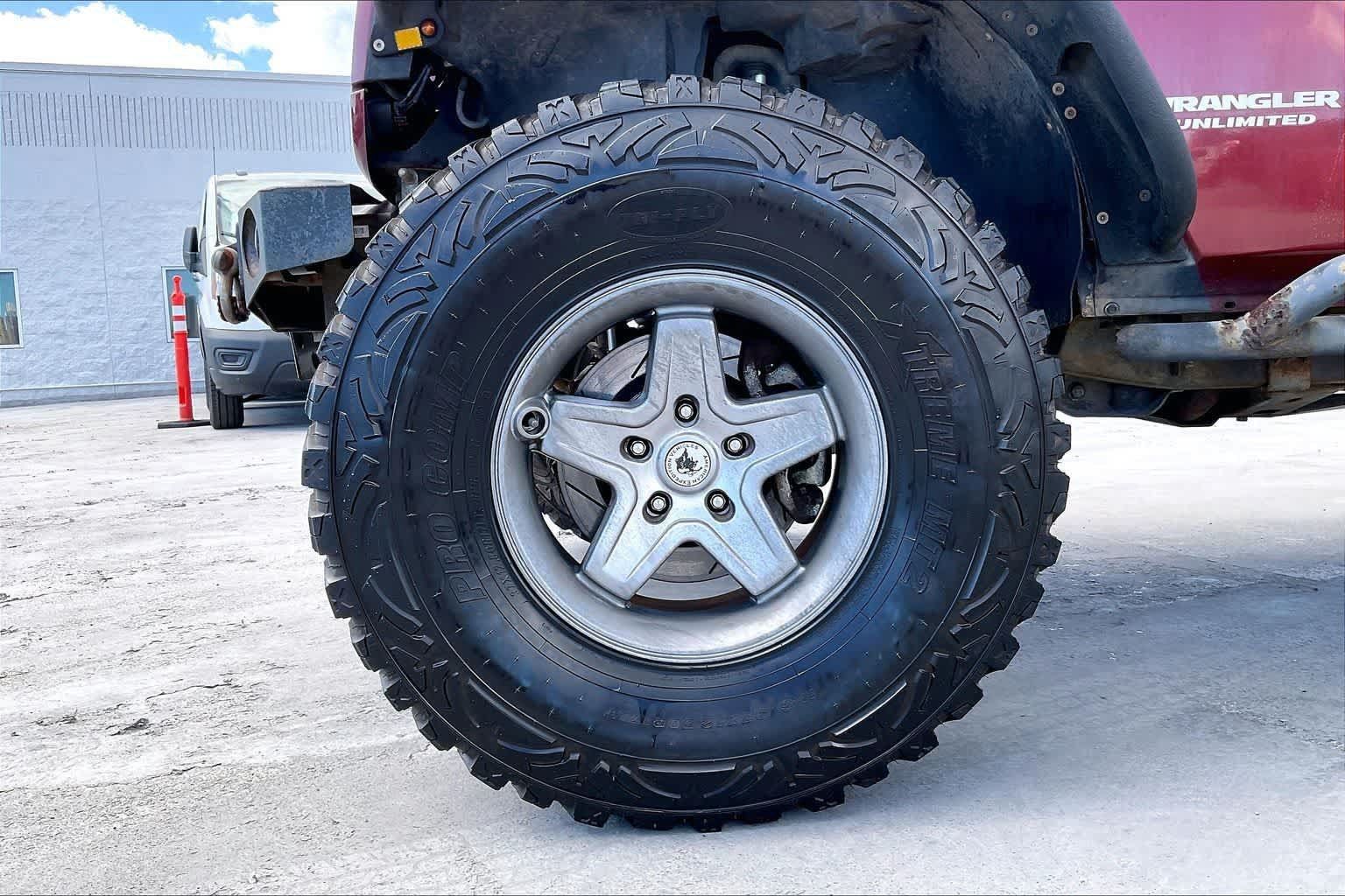 Used 2009 Jeep Wrangler Unlimited Rubicon w/ Trailer Tow Group AWD/4WD image 8
