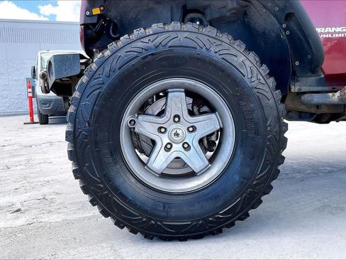 Used 2009 Jeep Wrangler Unlimited Rubicon w/ Trailer Tow Group AWD/4WD image 8