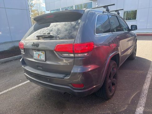 Used 2015 Jeep Grand Cherokee Altitude image 6