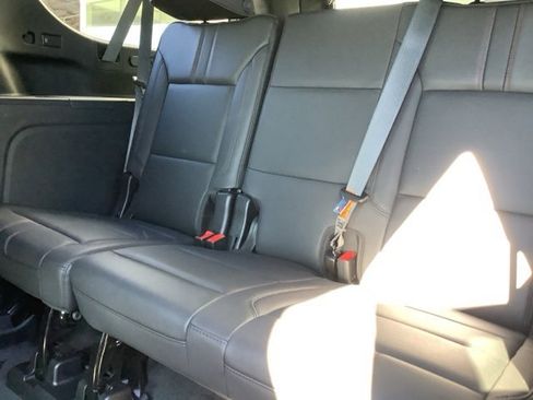 Used 2024 Chevrolet Suburban RST w/ Sport Performance Package image 25