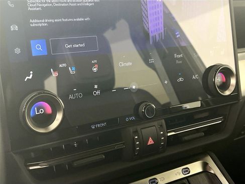 Used 2025 Lexus GX 550 w/ Accessory Package (2T) image 13