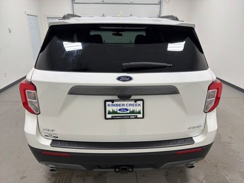 Used 2023 Ford Explorer XLT w/ Equipment Group 202A image 5