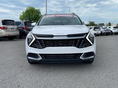 Certified 2025 Kia Sportage EX w/ Premium Package FWD image 2