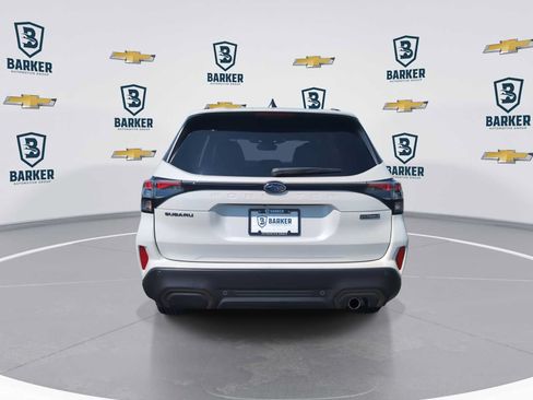 Used 2025 Subaru Forester Sport AWD/4WD image 7