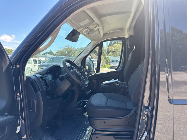 New 2026 RAM ProMaster 2500 w/ Convenience Group FWD image 12