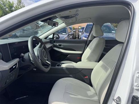 Used 2025 Hyundai Sonata SEL image 16