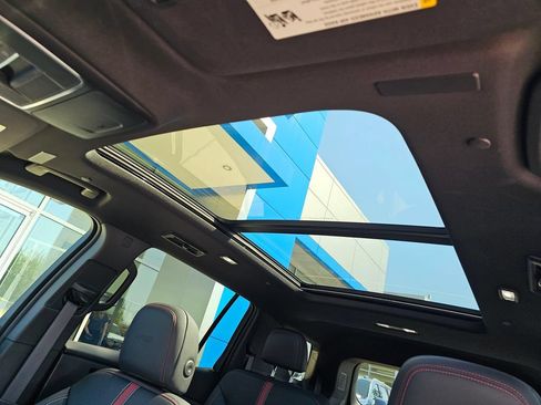Used 2025 Chevrolet Traverse RS w/ LPO, Floor Liner Package AWD/4WD image 24