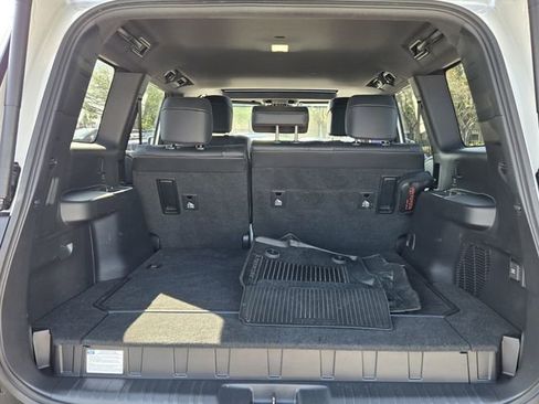 Used 2024 Toyota Land Cruiser image 14