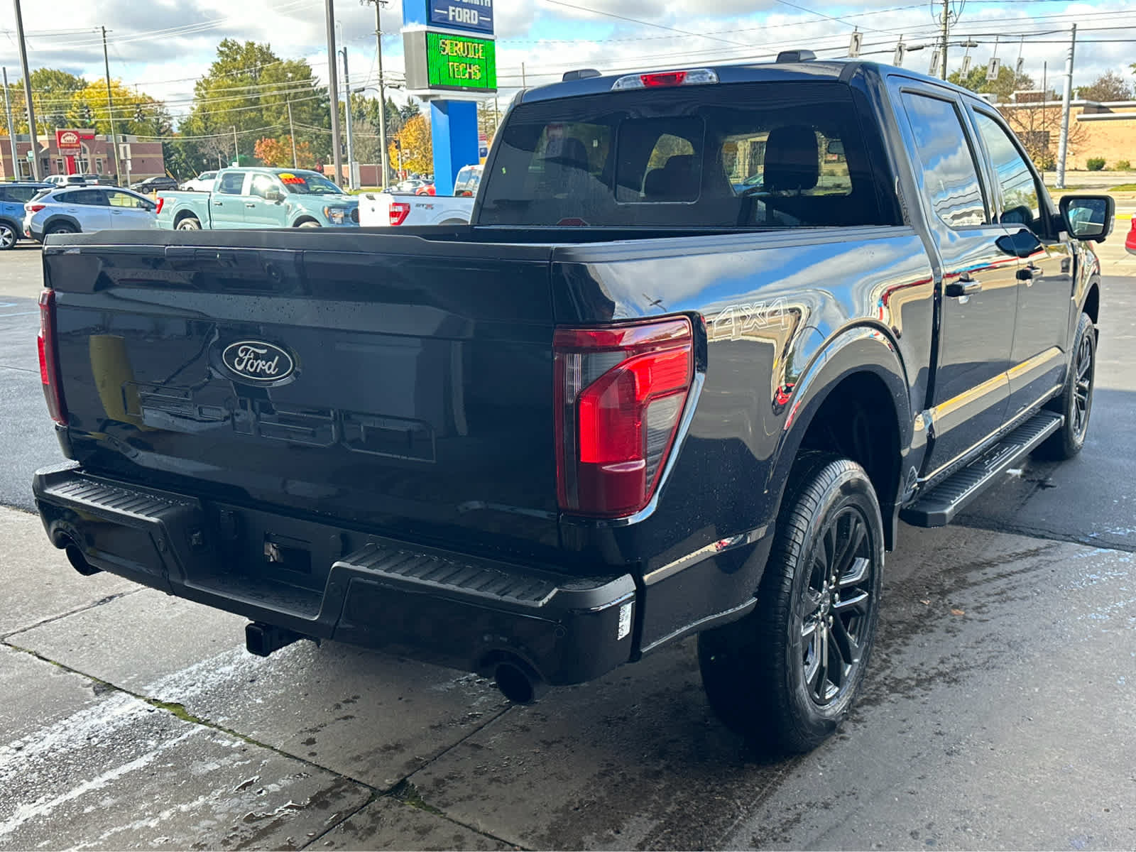 New 2026 Ford F150 XLT w/ Equipment Group 302A MID AWD/4WD image 8