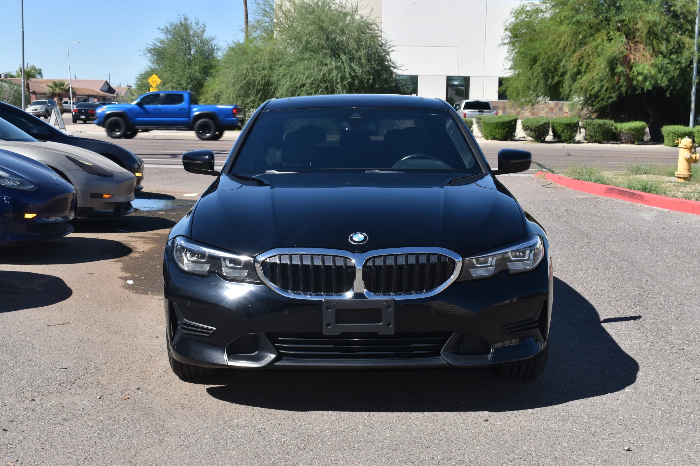 Used 2021 BMW 330e w/ Driving Assistance Package RWD image 3
