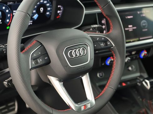 New 2025 Audi Q3 2.0T Premium Plus image 16