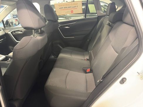 Certified 2025 Toyota RAV4 XLE AWD/4WD image 20