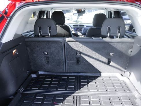 Used 2023 Chevrolet TrailBlazer LT image 30