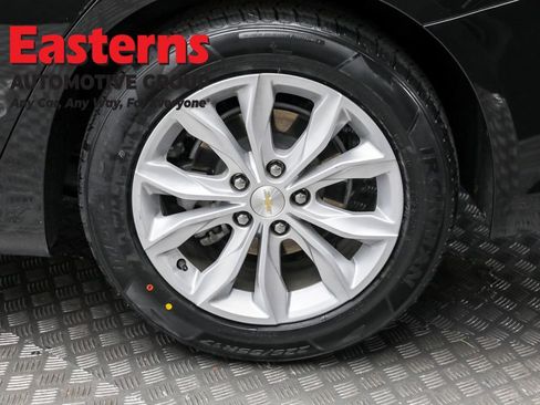 Used 2024 Chevrolet Malibu LT image 8