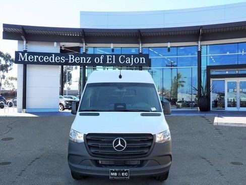 New 2025 Mercedes-Benz Sprinter 2500 image 2