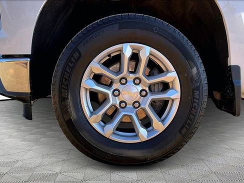 Used 2022 Chevrolet Silverado 1500 LT image 21