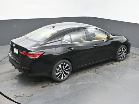 New 2025 Nissan Sentra SV w/ SV Premium Package image 35