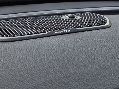 New 2026 RAM 3500 Laramie AWD/4WD image 18