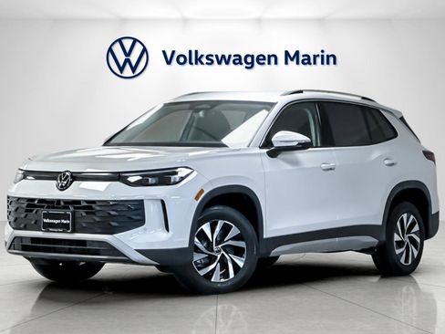 New 2026 Volkswagen Tiguan S image 1